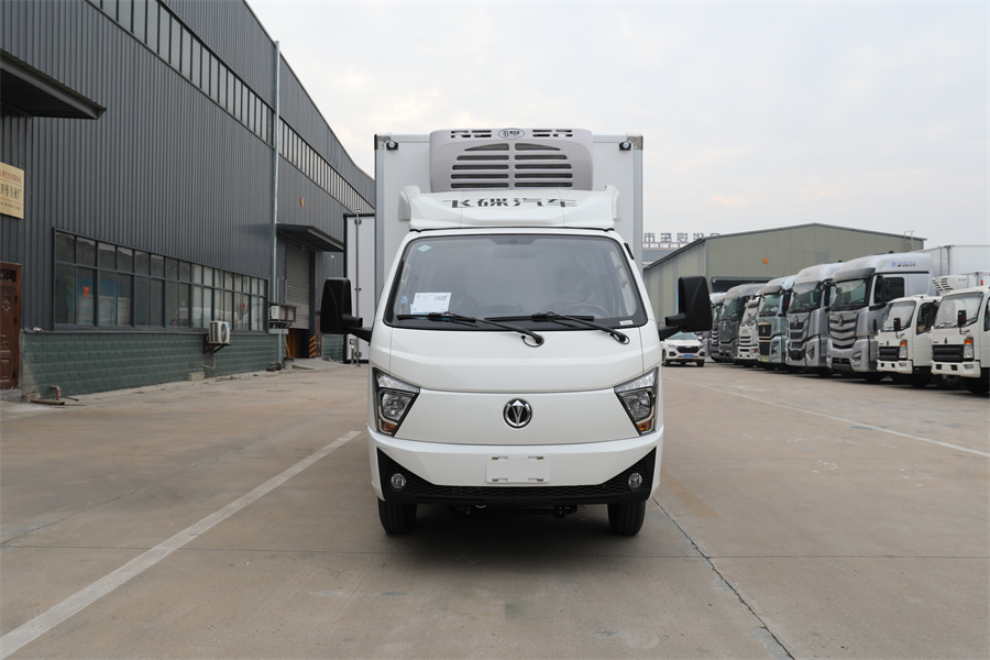 飛碟締途雙燃料冷藏車(11.3--13方) 飛碟締途雙燃料冷藏車(11.3--13方)