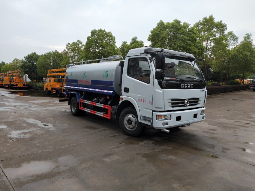 8ˮ܇(ch)N(xio)Ж|L(fng)ˮ܇(ch)a(chn)SF(tun)