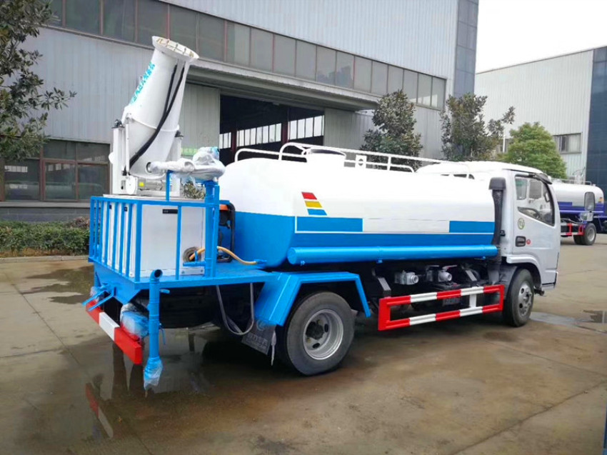 綠化灑水車(chē)廠(chǎng)家直銷(xiāo) 綠化灑水車(chē)廠(chǎng)家直銷(xiāo)