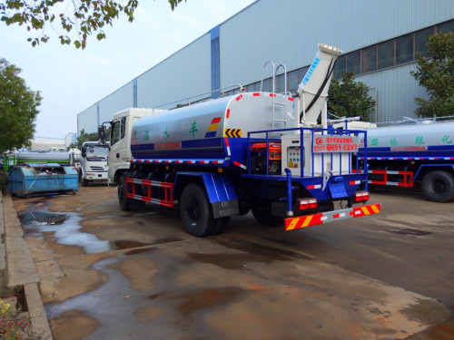 東風(fēng)12噸綠化灑水車多少錢 東風(fēng)12噸綠化灑水車多少錢